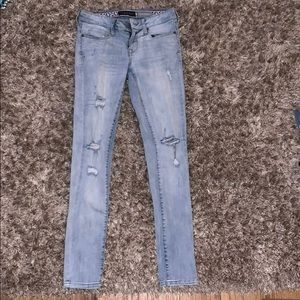 light wash ripped skinny jeans - aeropostale
